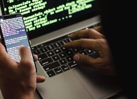 Hackers dão prejuízo de R$ 10 milhões ao invadir programas de milhagem e fraudar emissão de passagens áreas