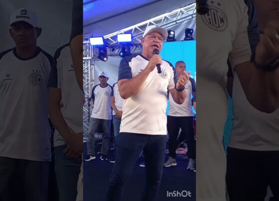 Técnico Waguinho fala a respeito do elenco que foi montado