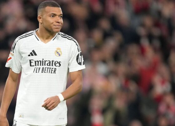 ‘Filme de terror’: jornais espanhóis detonam Mbappé após derrota do Real Madrid