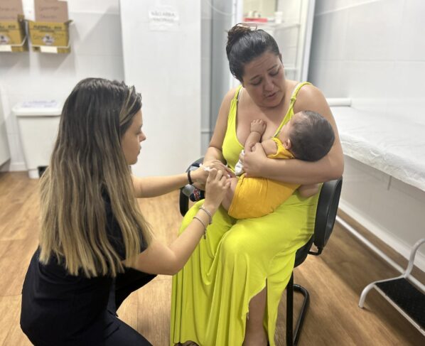 foto de capa beneficiária camila aquelino, mãe do bebê gustavo