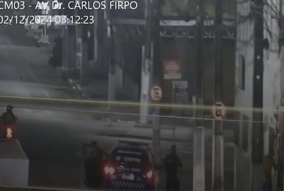 Polícia Militar prende suspeitos de furto em prédio no Centro de Aracaju após alerta emitido pelo videomonitoramento do Ciosp