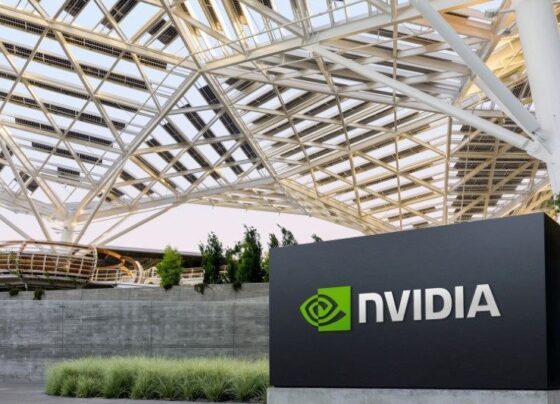 Nvidia investe US$ 1 bilhão em startups de IA e vira problema regulatório