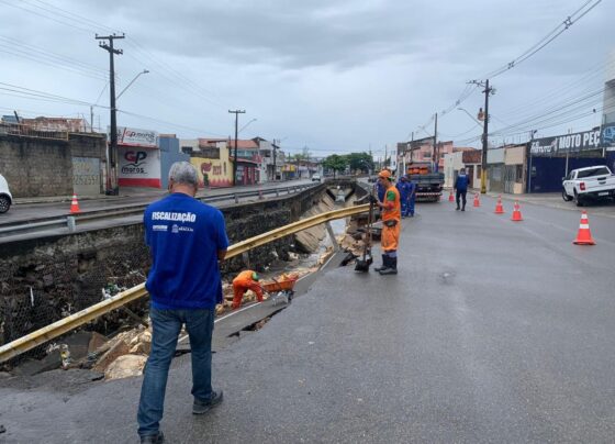 Trecho da Avenida Gentil Tavares cede após fortes chuvas em Aracaju – FaxAju