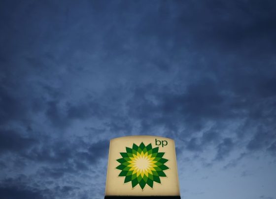 BP tem lucro abaixo do esperado e anuncia recompra de ações de US$ 1,75 bi