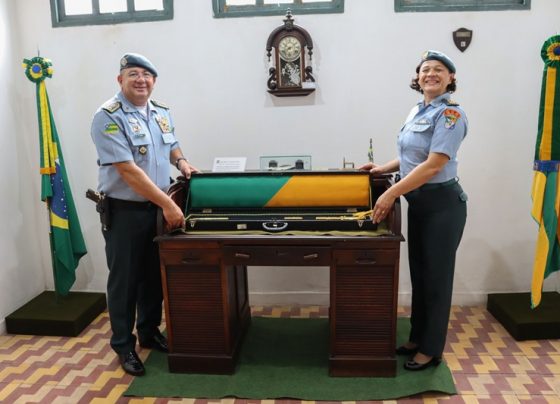 Comandante-Geral doa espada e uniforme para acervo do Museu da Polícia Militar de Sergipe – P.M.S.E.