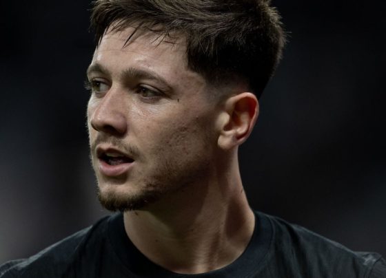 Corinthians é condenado na Fifa em dívidas de mais de R$ 60 milhões por Garro e Félix Torres
