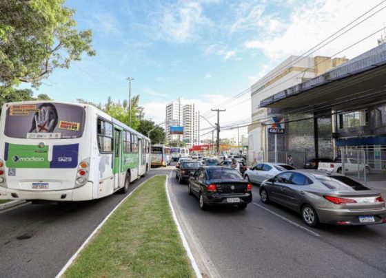 Corredor exclusivo de ônibus da Avenida Hermes Fontes, em Aracaju, vai funcionar apenas em horários de pico a partir de segunda-feira (17) – AJN1