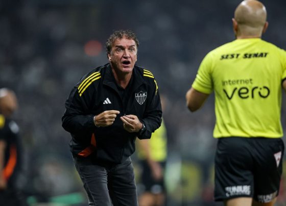 Cuca diz que Atlético-MG deixa jogo da Copa do Brasil sem banho