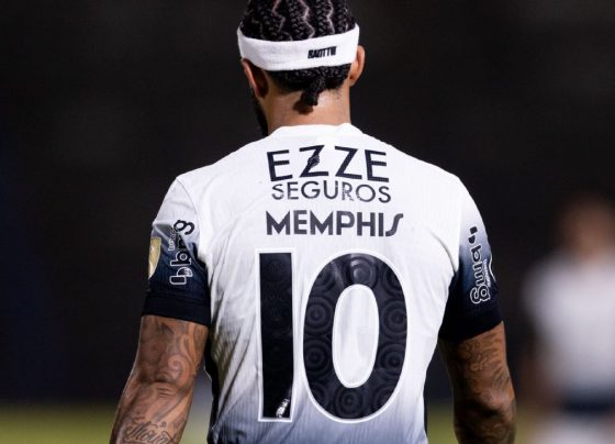 Depay se manifesta após tropeço do Corinthians na Libertadores e ‘faz promessa’