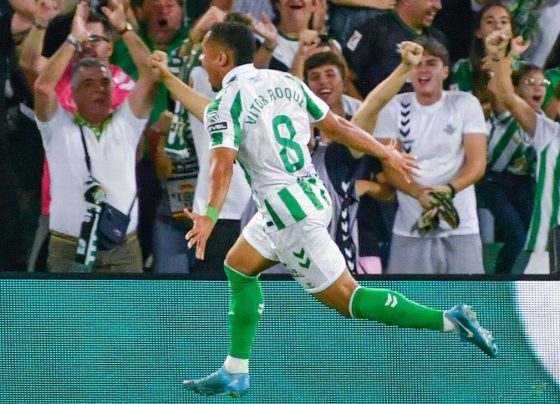 Fifa dá OK ao Barcelona para vender Vitor Roque ao Palmeiras
