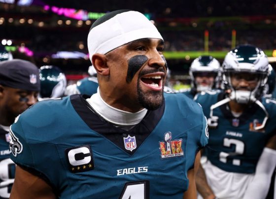 Hurts comanda vitória dos Eagles e é eleito o MVP do Super Bowl