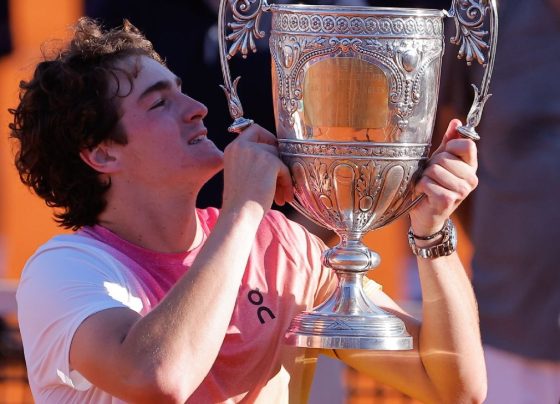 João Fonseca vence Cerundolo e conquista primeiro título na elite do tênis