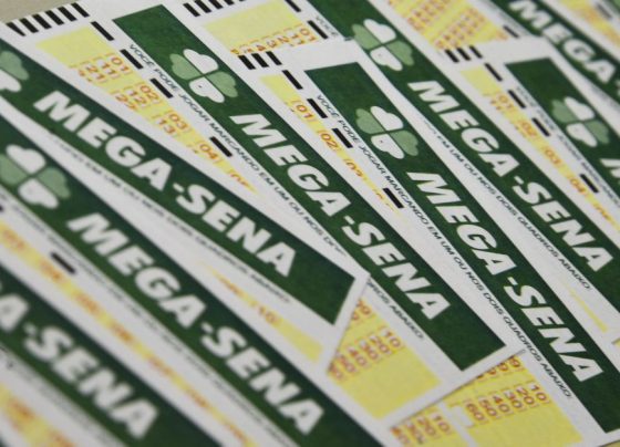 Mega-Sena 2827: sorteio desta terça (11) pode pagar R$ 47 milhões
