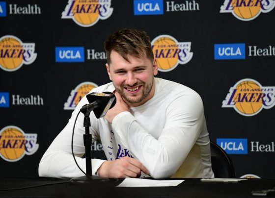 ‘Não lembro da última vez que fiquei tão nervoso num jogo’: as impressões de Doncic na estreia pelos Lakers