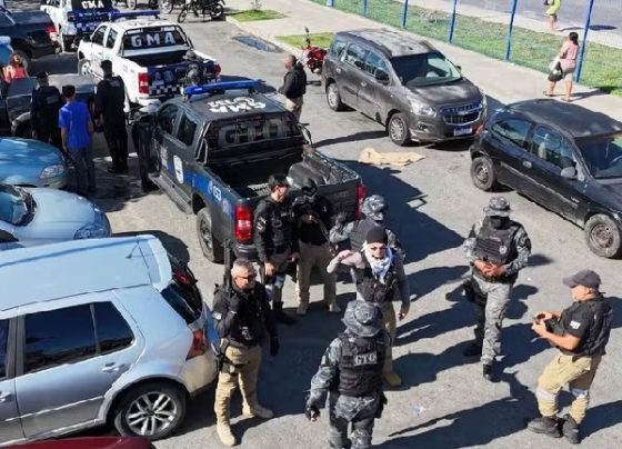 Operação contra tráfico de drogas na Região dos Mercados em Aracaju resulta em várias prisões