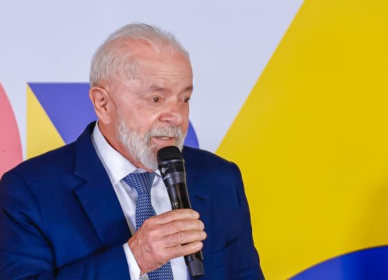 Parlamentares querem derrubar veto de Lula à pensão vitalícia do Zika Vírus