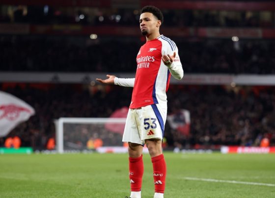Por que joia do Arsenal que brilhou contra o City ainda não pode entrar no vestiário do time