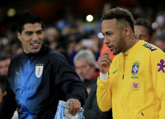 Suárez brinca com Neymar: ‘Voltou ao bom futebol, gordinho’