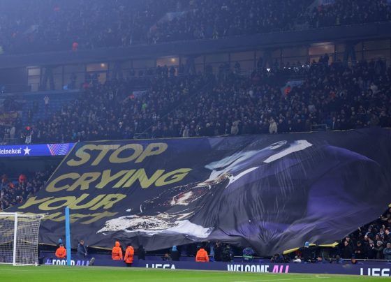 Torcida do City provoca Vinicius Jr. antes de jogo da Champions League