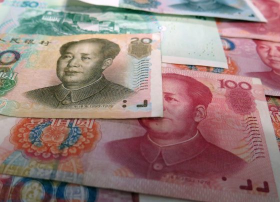 Yuan estável é essencial à estabilidade financeira global, diz BC da China