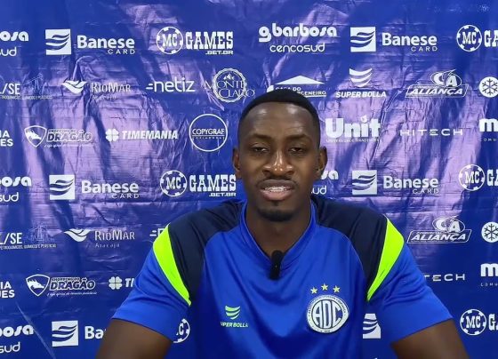 Entrevista com o volante Matheus Blade