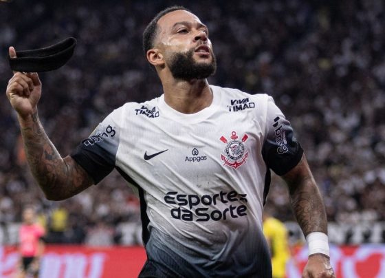 Depay explica homenagem a Neymar em Corinthians x Mirassol