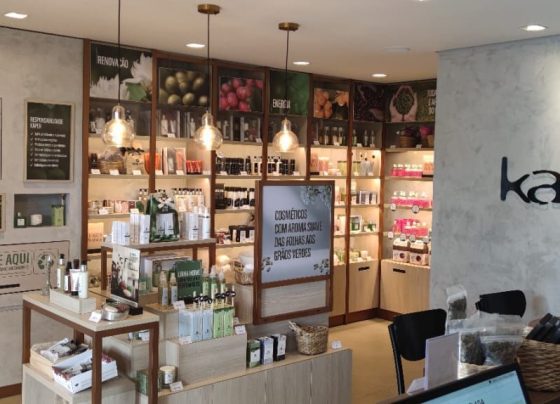 Dia da Mulher: empreendedora faz do café item de beleza e fatura R$ 5 mi