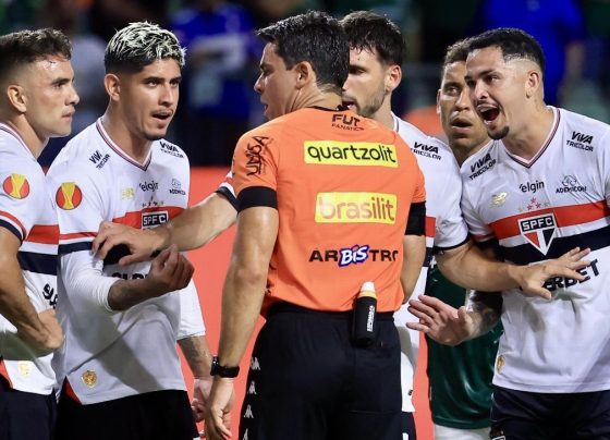 Dirigente do São Paulo se revolta com áudio do VAR: ‘Prova de incompetência’