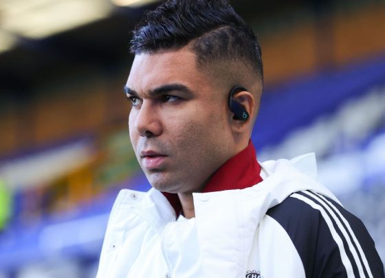 Dono do United cita Antony e Casemiro em crítica a reforços