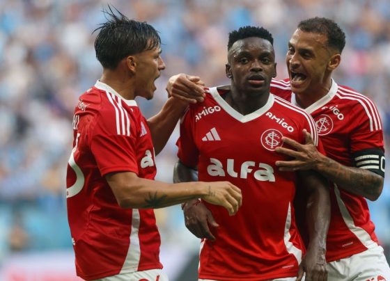 Inter vence Grêmio e fica perto de encerrar jejum de 9 anos no Gaúcho