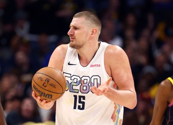 Ninguém jamais chegou perto: o quão improvável é o recorde de Nikola Jokic de 30/20/20?