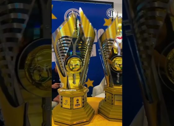 Ronald Camarão e Breyne Camilo foram ao Shopping RioMar para a exposição das taças do BI campeonato