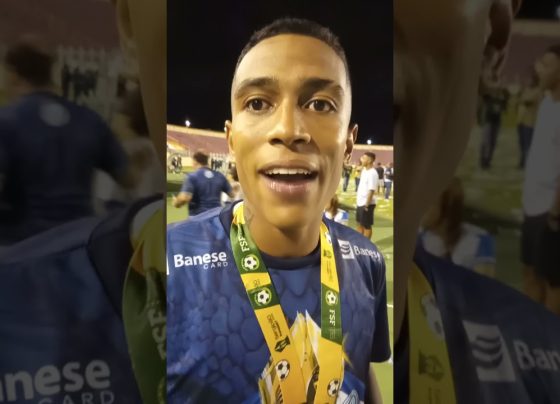 Breyne Camilo comemora o título com seus irmãos que vieram da Colômbia