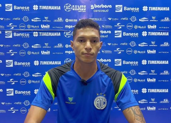Entrevista com o zagueiro Renilson 17/06/25