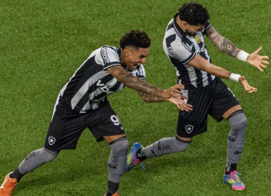 Botafogo vence Ceará e entra no G-6 do Brasileirão na ‘despedida’ de Igor Jesus