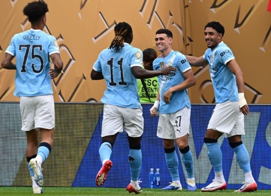 City leva ‘sustos’, mas estreia com vitória no Mundial