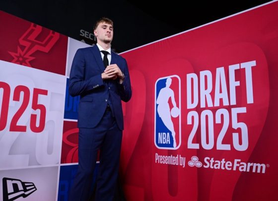 Dallas Mavericks seleciona Cooper Flagg na 1ª escolha no Draft da NBA