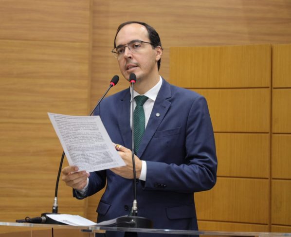 Georgeo Passos lamenta falta de licença ambiental em obras do Governo