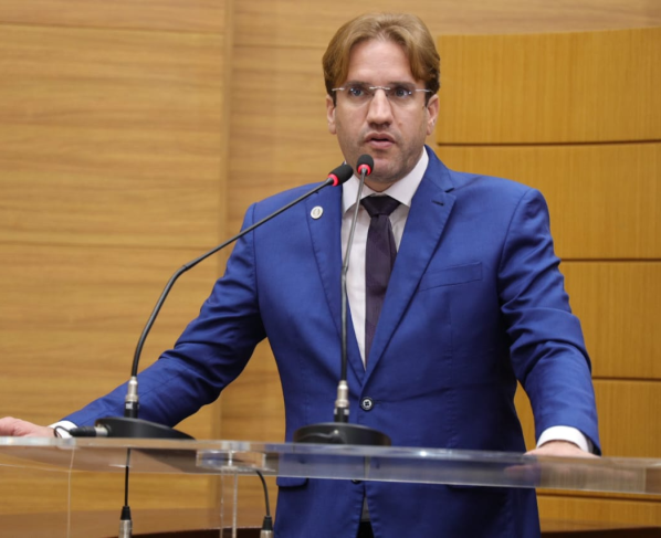 Marcelo Sobral defende convocação da Iguá na Alese e rebate críticas da oposição