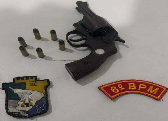 PM prende homem armado em micro-ônibus na cidade de Estância – P.M.S.E.
