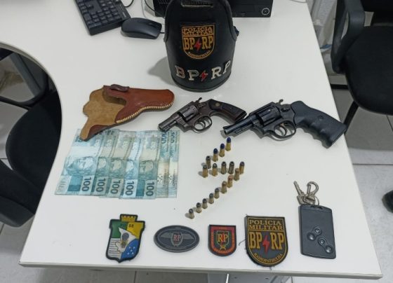 Polícia Militar prende dupla por porte ilegal de arma de fogo no município de Carmópolis – P.M.S.E.