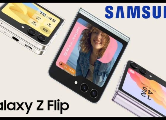 Samsung Galaxy Z Flip com até 50% de desconto