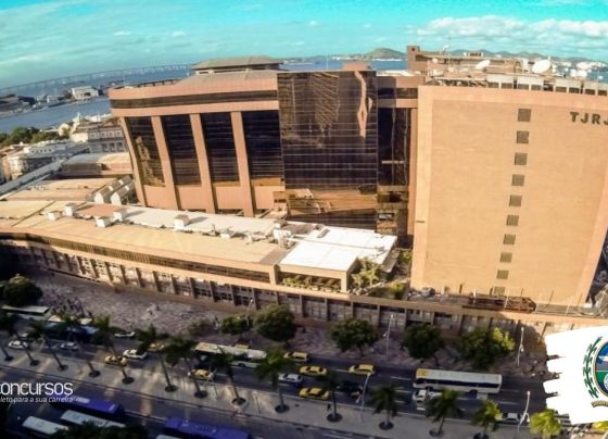 assinado contrato com banca para analistas na área de ti