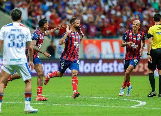 Bahia conta com ‘frangaço’ de goleiro do Fortaleza e vai à semi da Copa do Nordeste