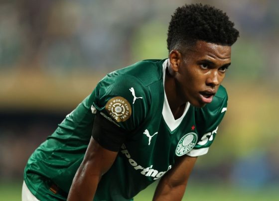 Estêvão se irrita em última entrevista no Palmeiras: ‘Não vou abrir meu coração’