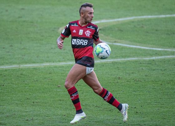 Ex-Flamengo, Rafinha analisa ‘Filipe Luís x Pedro’: ‘Fácil saber quem tem razão’