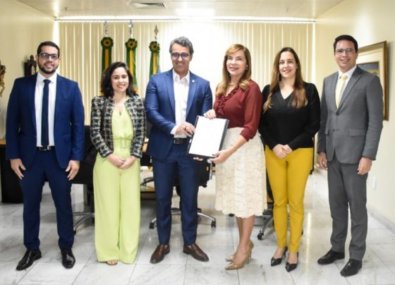 Ipesaúde firma cooperação técnica com TJSE para simplificar resolução consensual de demandas