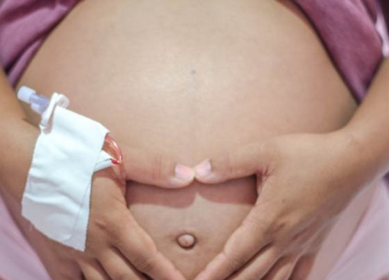 PL orienta sobre direito a acompanhante para parturientes