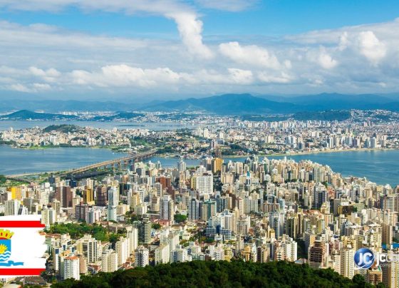 Prefeitura de Florianópolis tem vagas para professores com salários de até R$ 5,7 mil