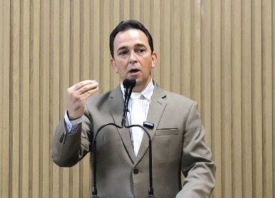 Fábio Meireles (PDT) propõe audiência pública sobre Projeto de Lei Complementar (PLC) que atualiza a alíquota de contribuição previdenciária dos servidores ativos, inativos e pensionistas